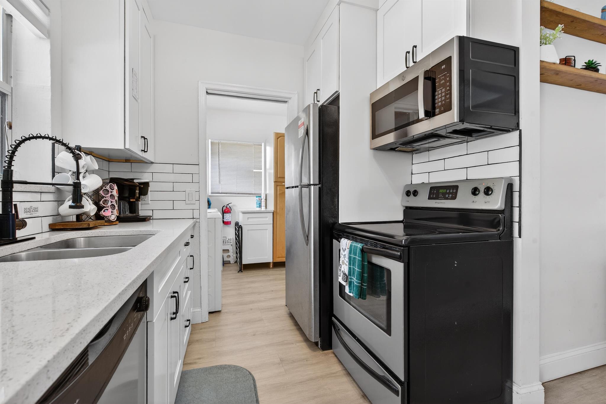 MORRISON HEIGHTS - Residential