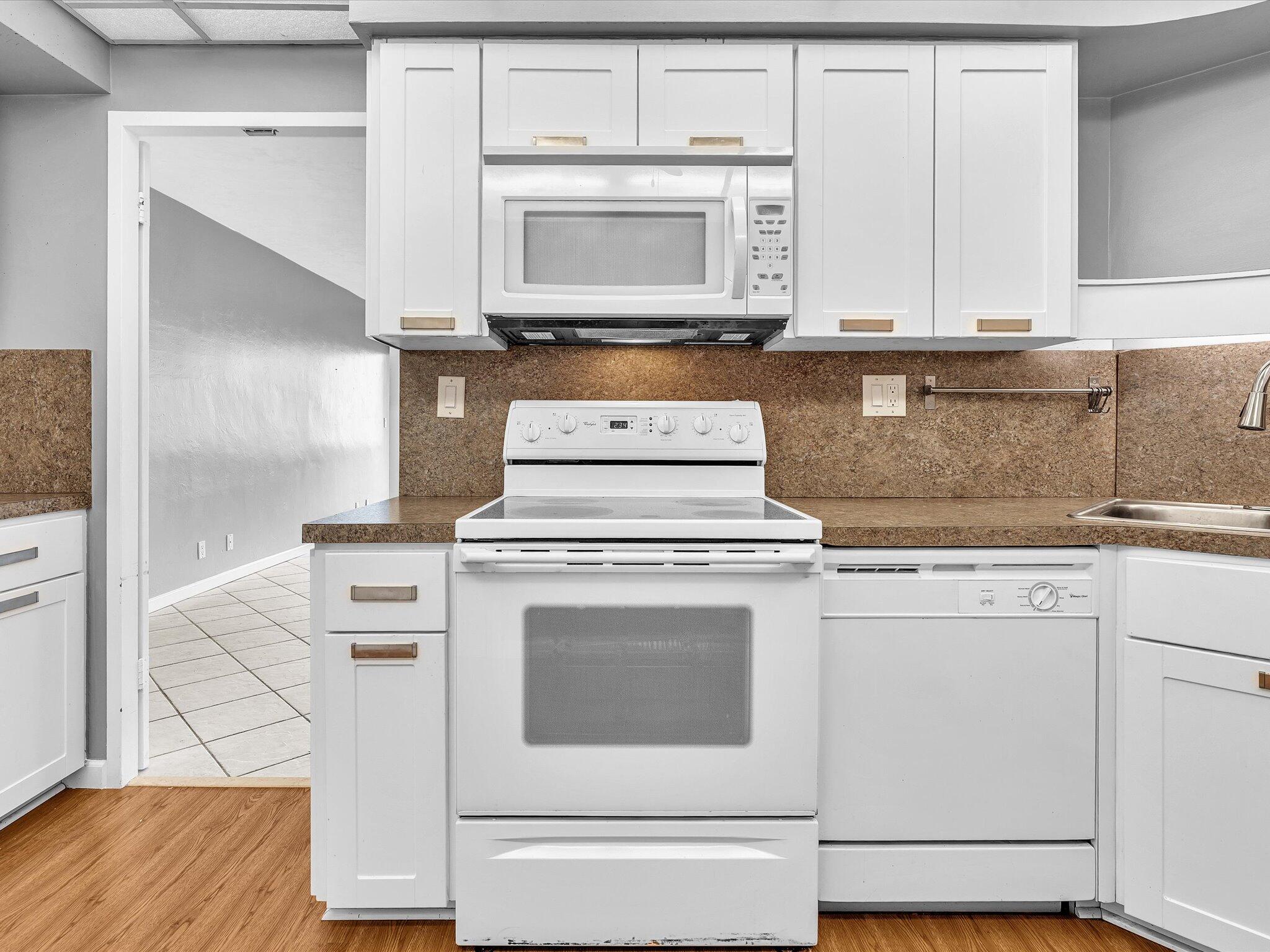 CORAL RIDGE TOWERS EAST CO-OP - Residential