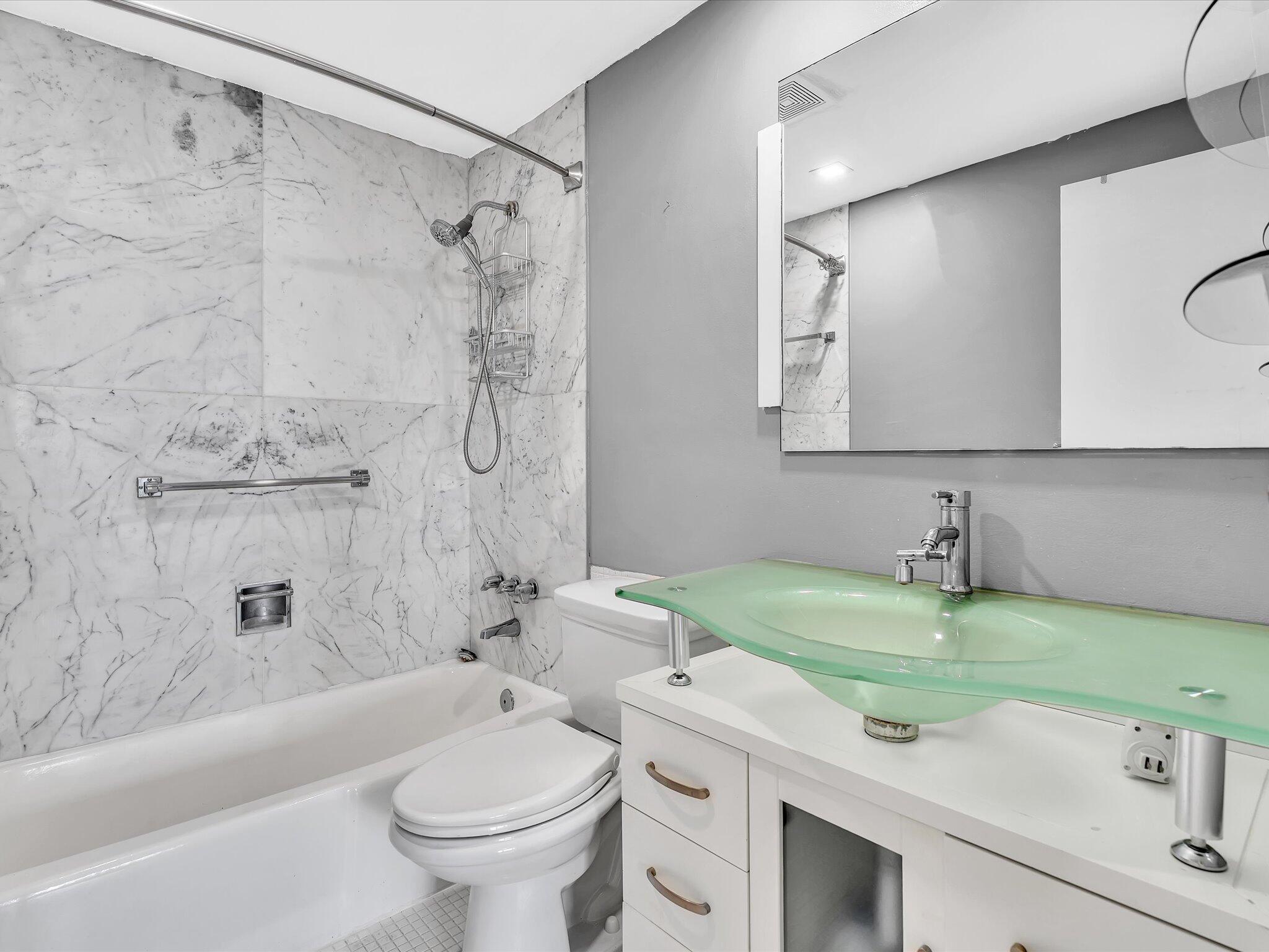 CORAL RIDGE TOWERS EAST CO-OP - Residential