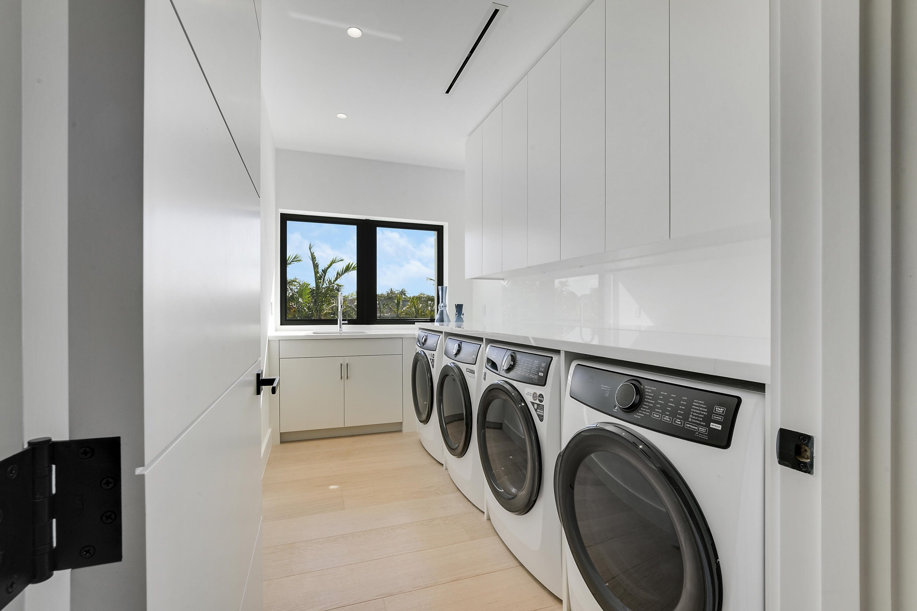 FARRELL ESTATES WELLINGTON - Residential