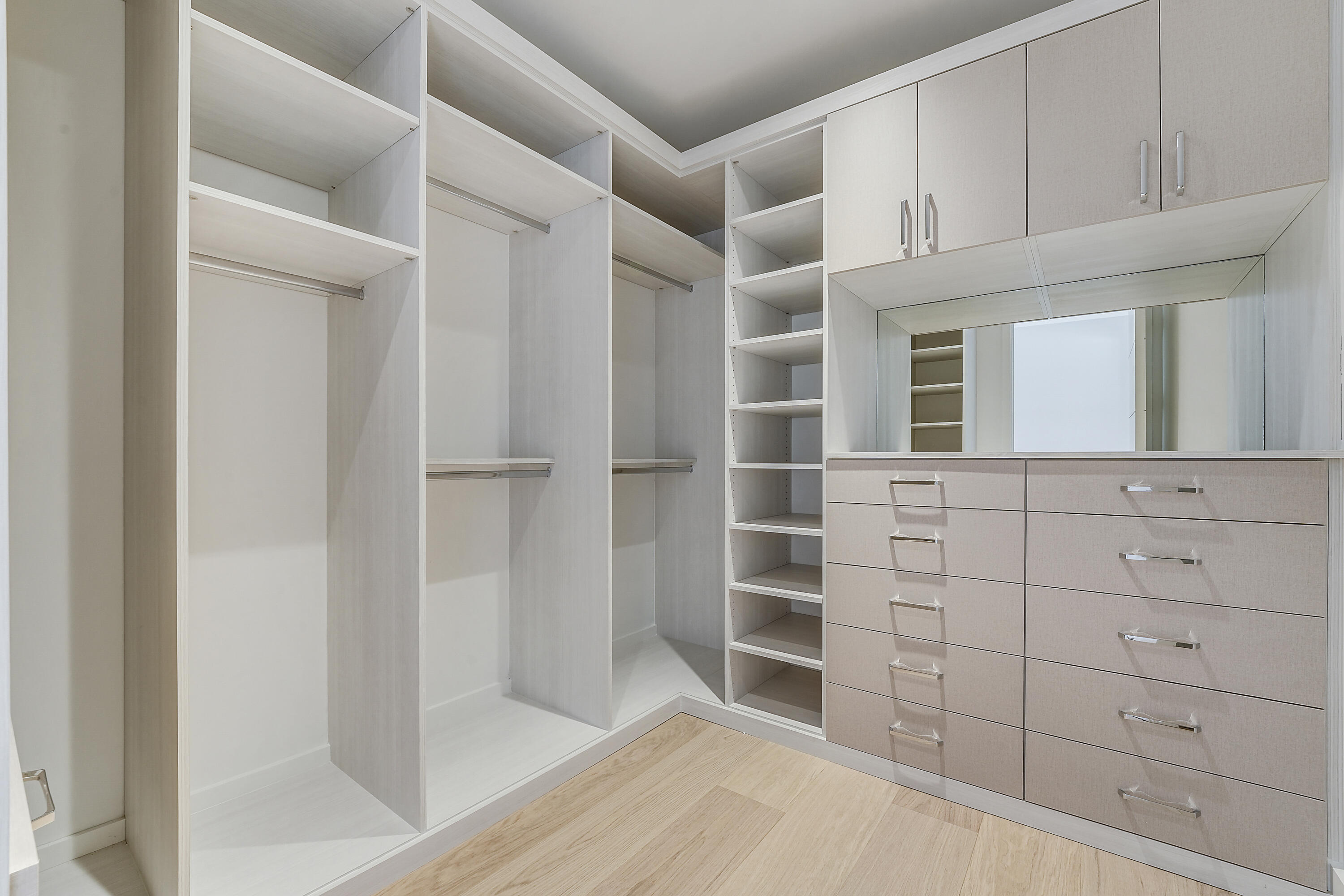 FARRELL ESTATES WELLINGTON - Residential