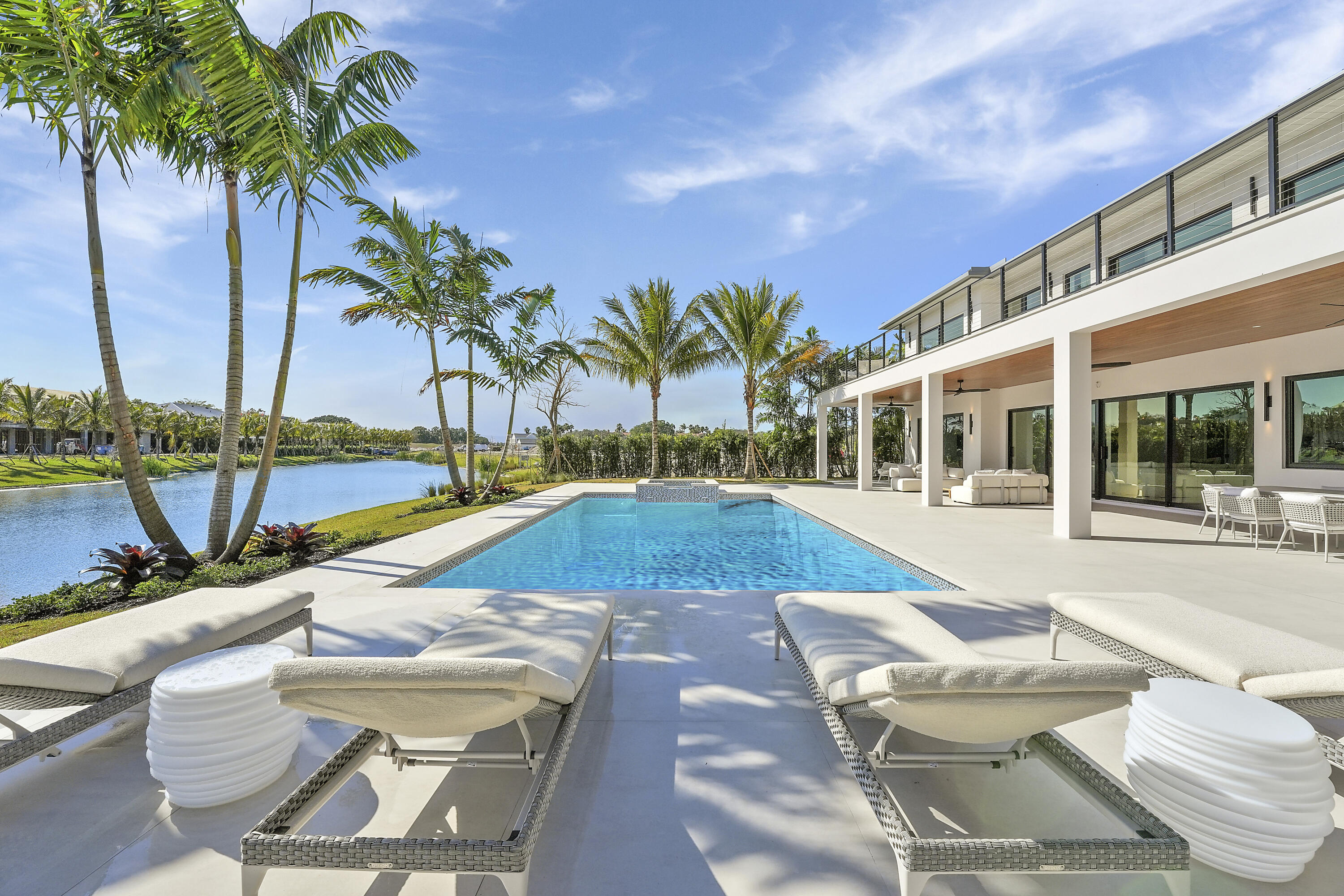 11237 Polo Park Trail, Wellington, FL, 33414/$9,495,000 2 11237 Polo Park Trail