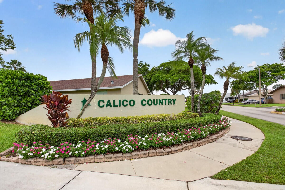 7516 NW 88th Terrace, Tamarac FL 33321