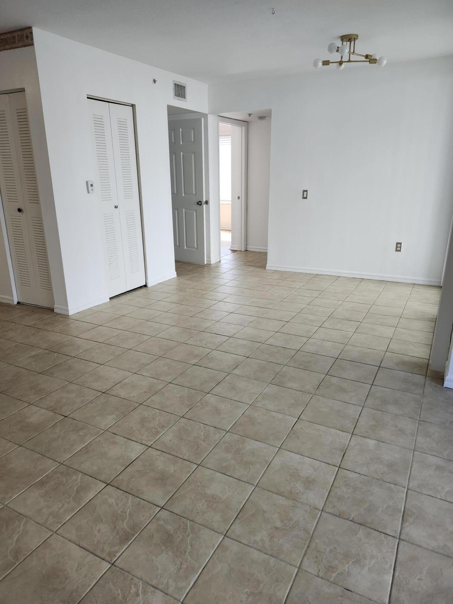 VILLA DEL SOL CONDO - Residential Lease