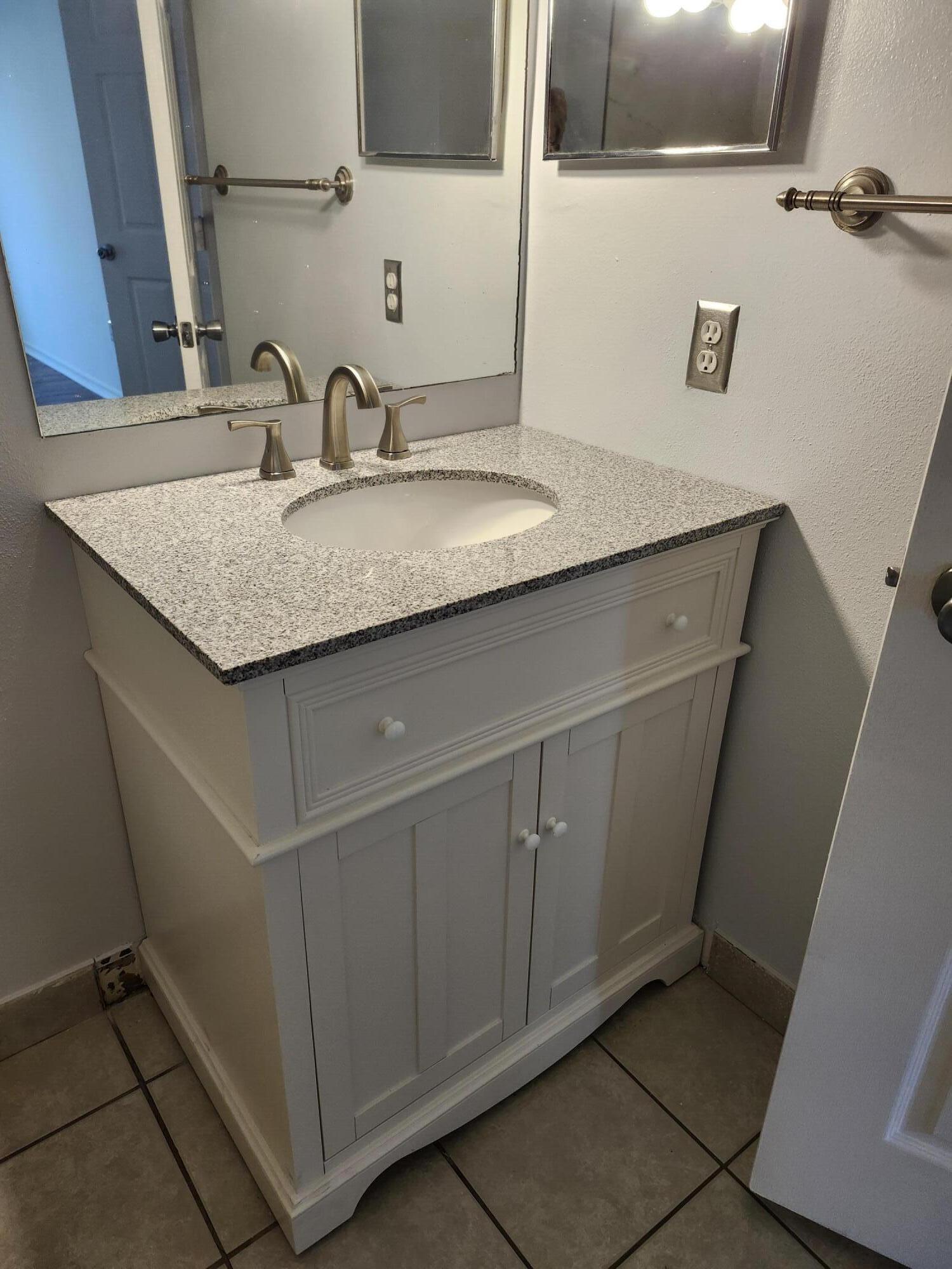 VILLA DEL SOL CONDO - Residential Lease