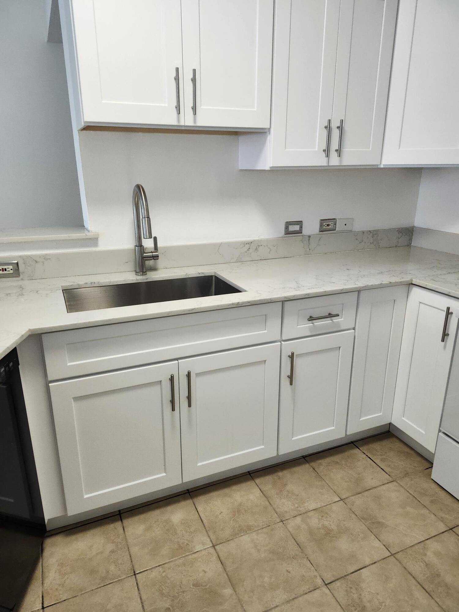 VILLA DEL SOL CONDO - Residential Lease