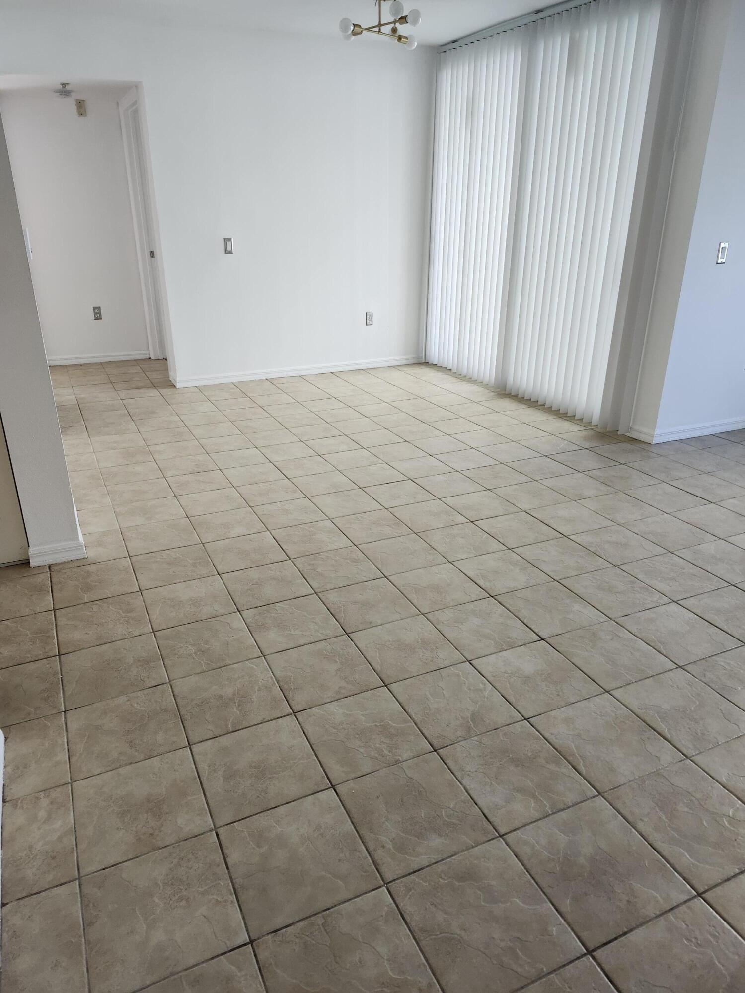 VILLA DEL SOL CONDO - Residential Lease