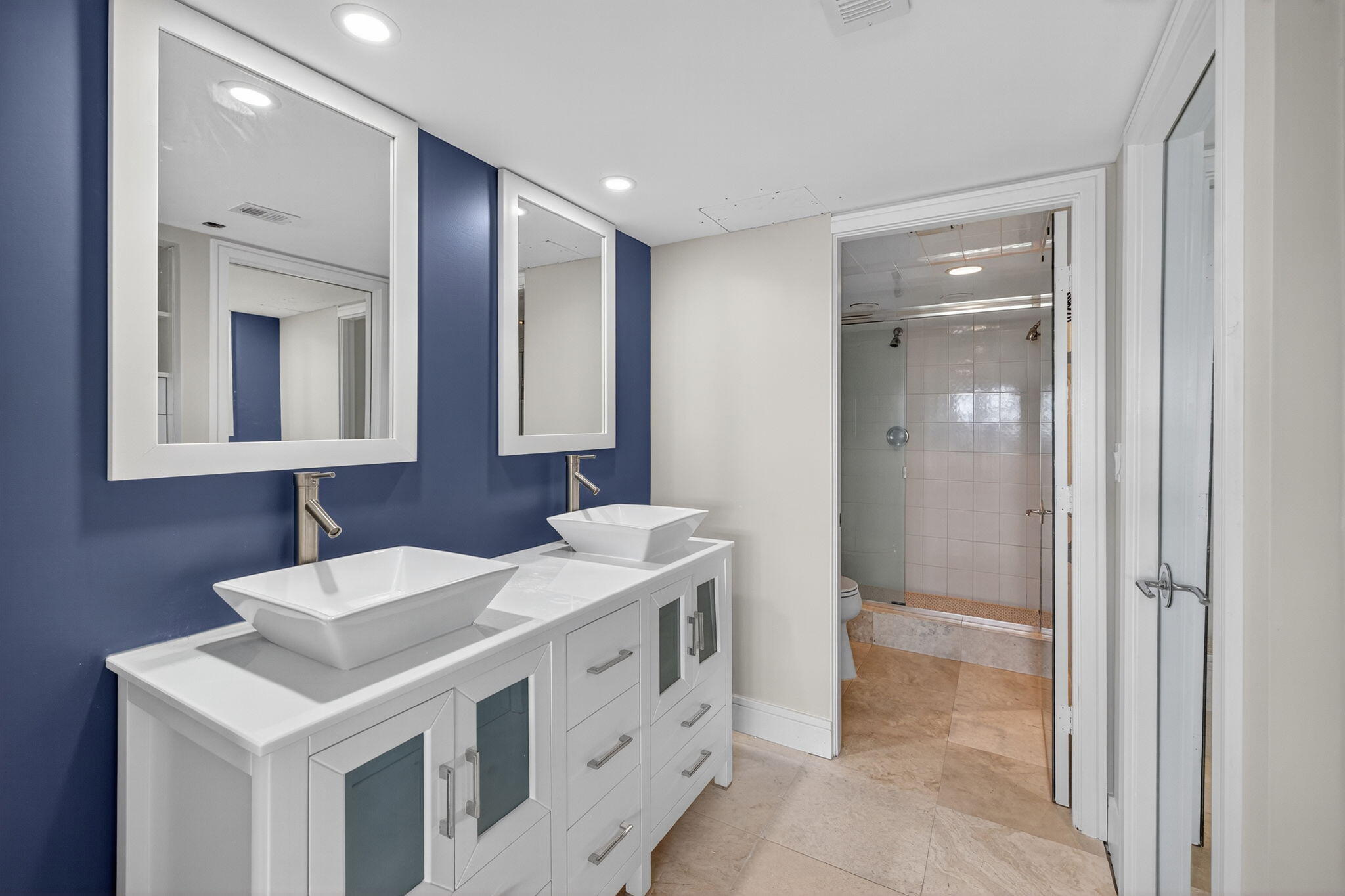 3200 Port Royale Drive N 1205