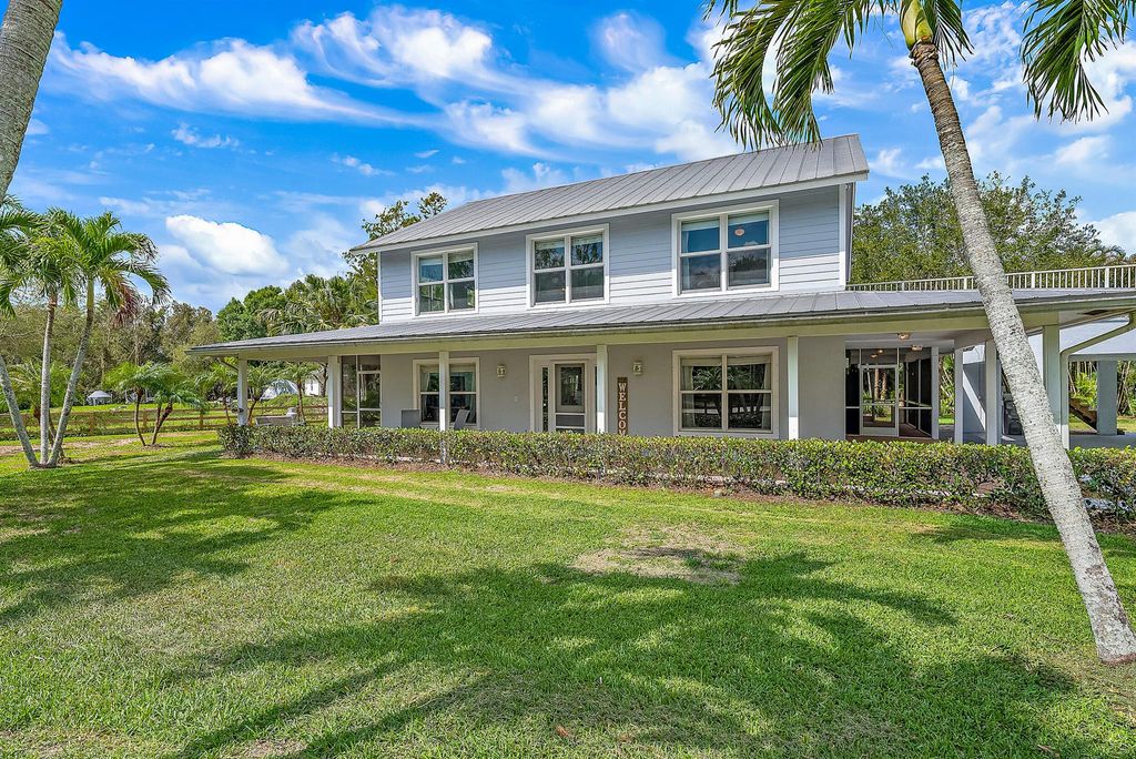 Photo of 15173 85th Way N, Palm Beach Gardens, FL 33418 (MLS # R10889907)