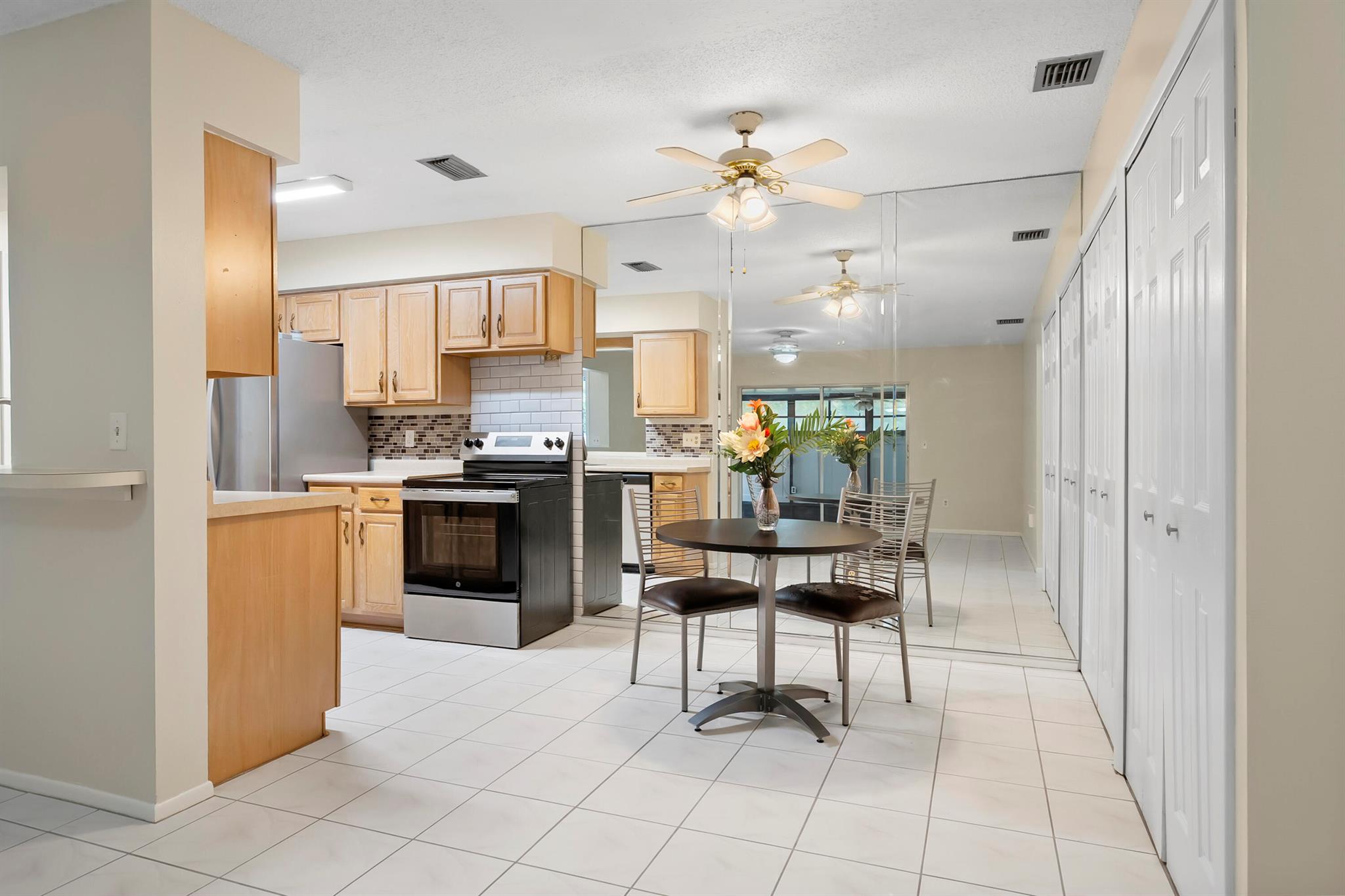 CINNAMON TREE - Residential