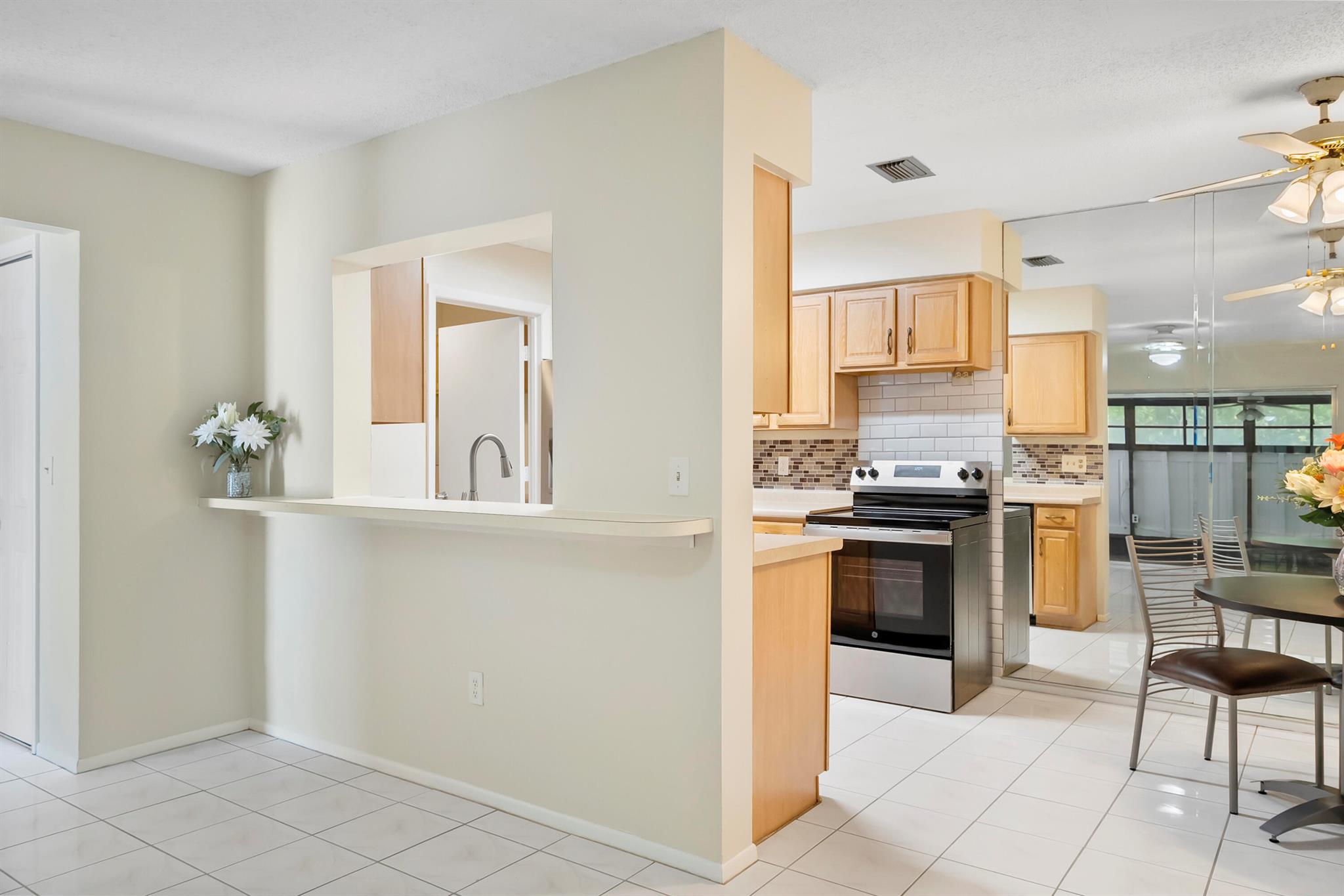 CINNAMON TREE - Residential