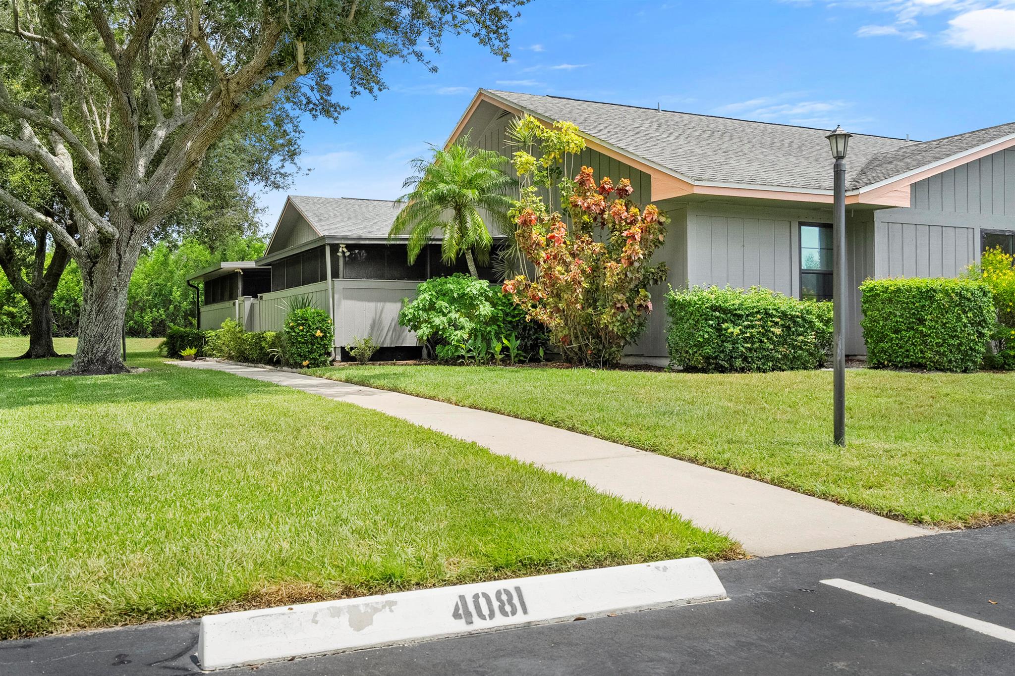 CINNAMON TREE - Residential