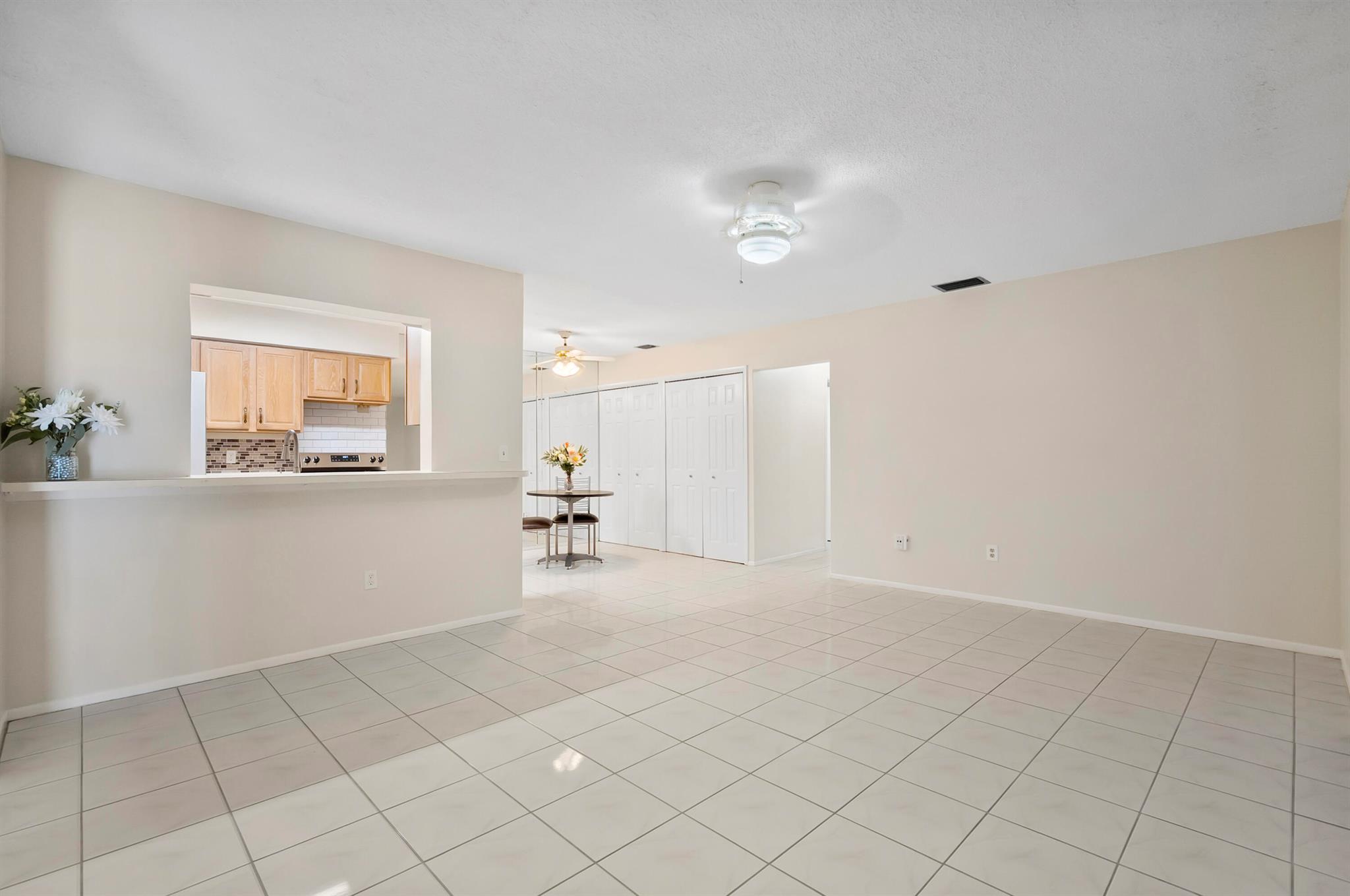 CINNAMON TREE - Residential