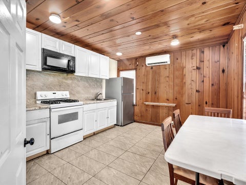 Tiny photo for 9 NW AVENUE D, Belle Glade, FL 33430 (MLS # B26089815)