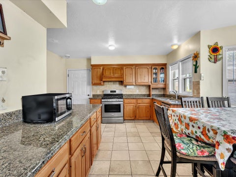 Tiny photo for 9 NW AVENUE D, Belle Glade, FL 33430 (MLS # B26089815)