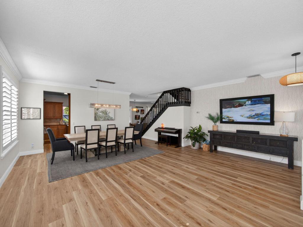 8905 Spring Valley Drive