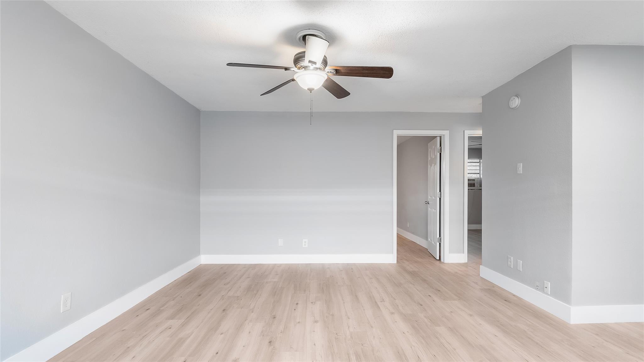 RIVERSIDE ADD AMEN PLAT - Residential Lease