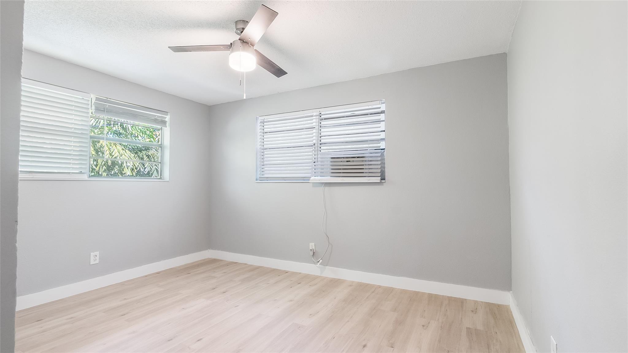 RIVERSIDE ADD AMEN PLAT - Residential Lease