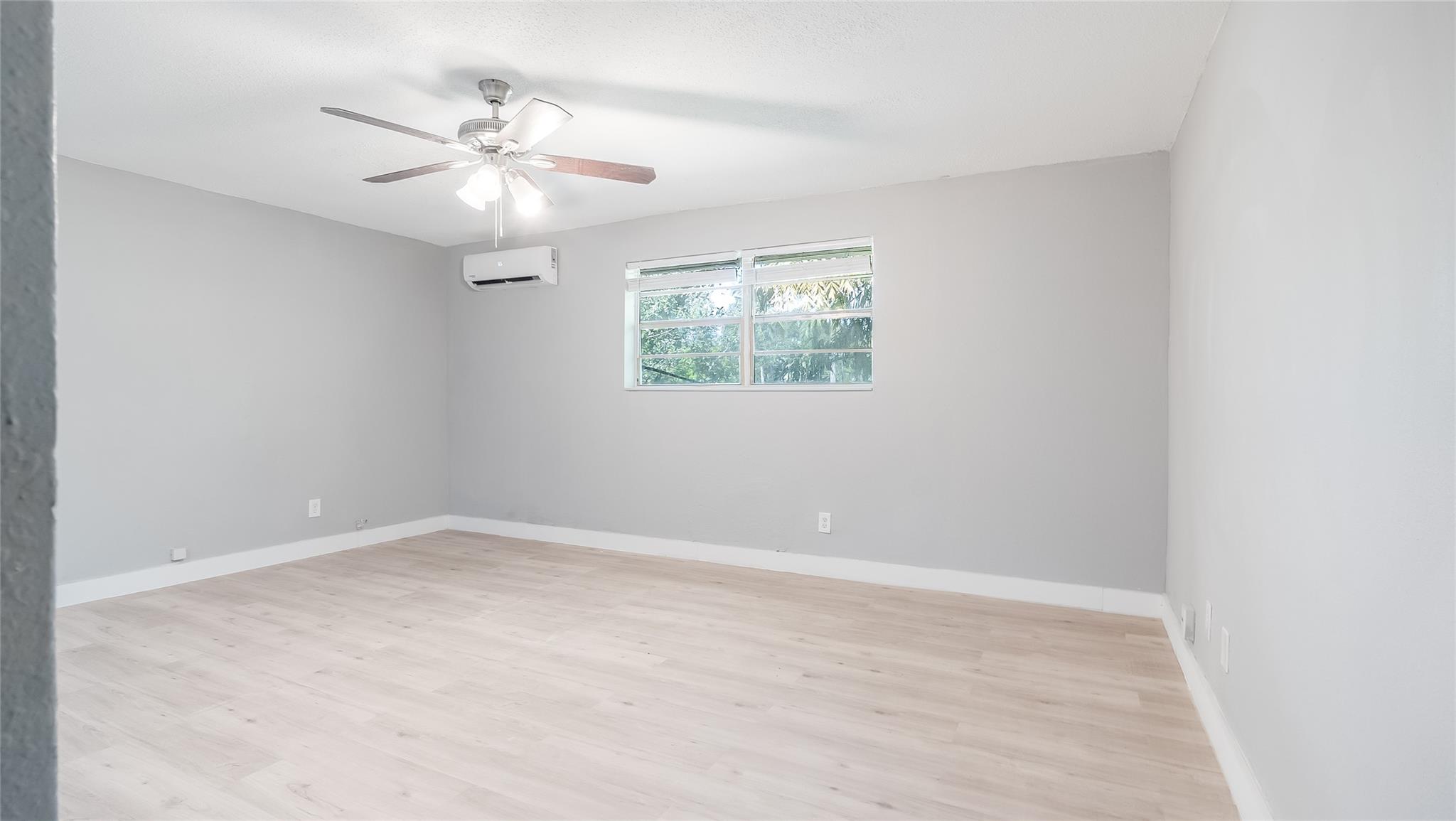 RIVERSIDE ADD AMEN PLAT - Residential Lease