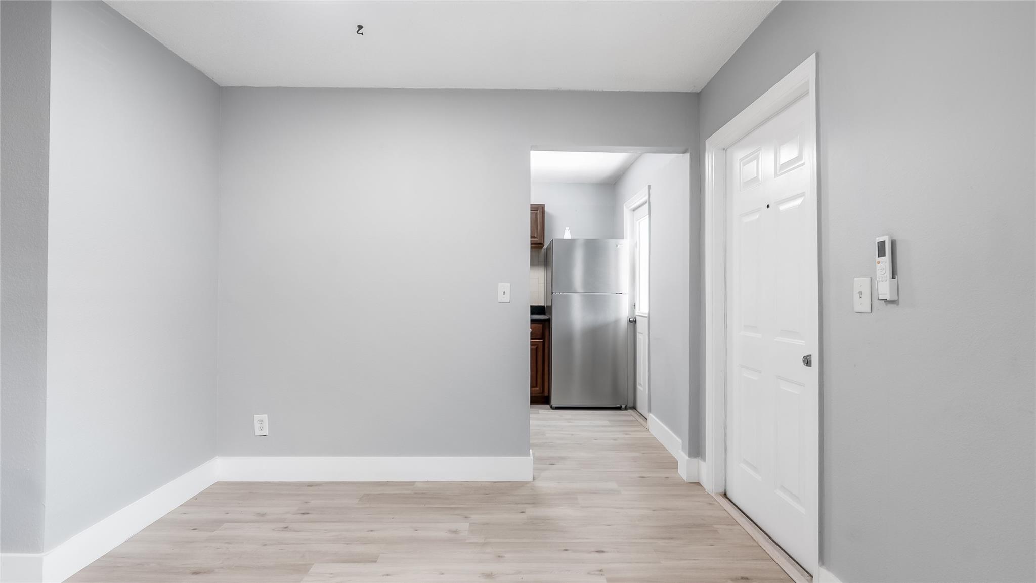 RIVERSIDE ADD AMEN PLAT - Residential Lease