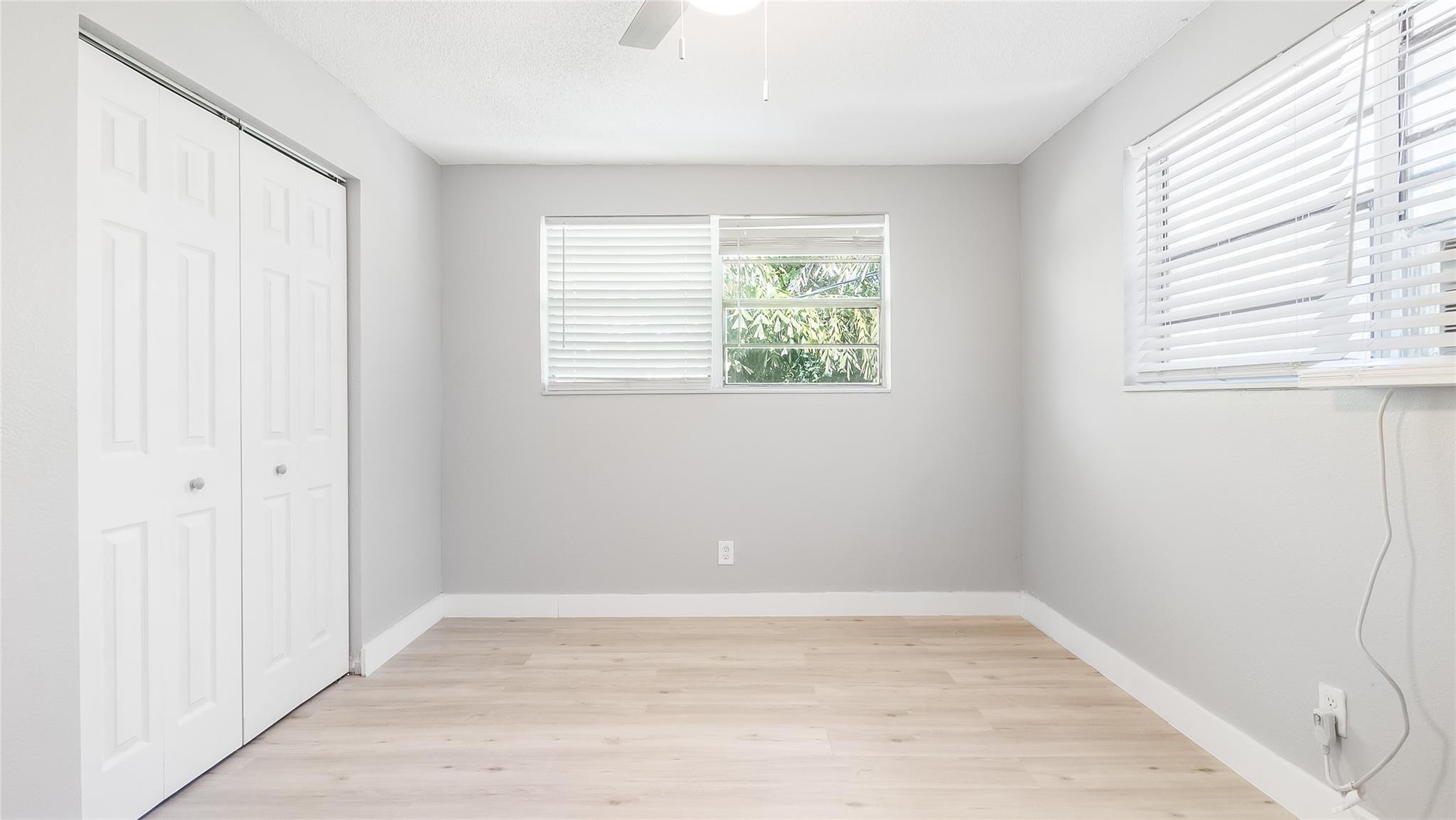 RIVERSIDE ADD AMEN PLAT - Residential Lease