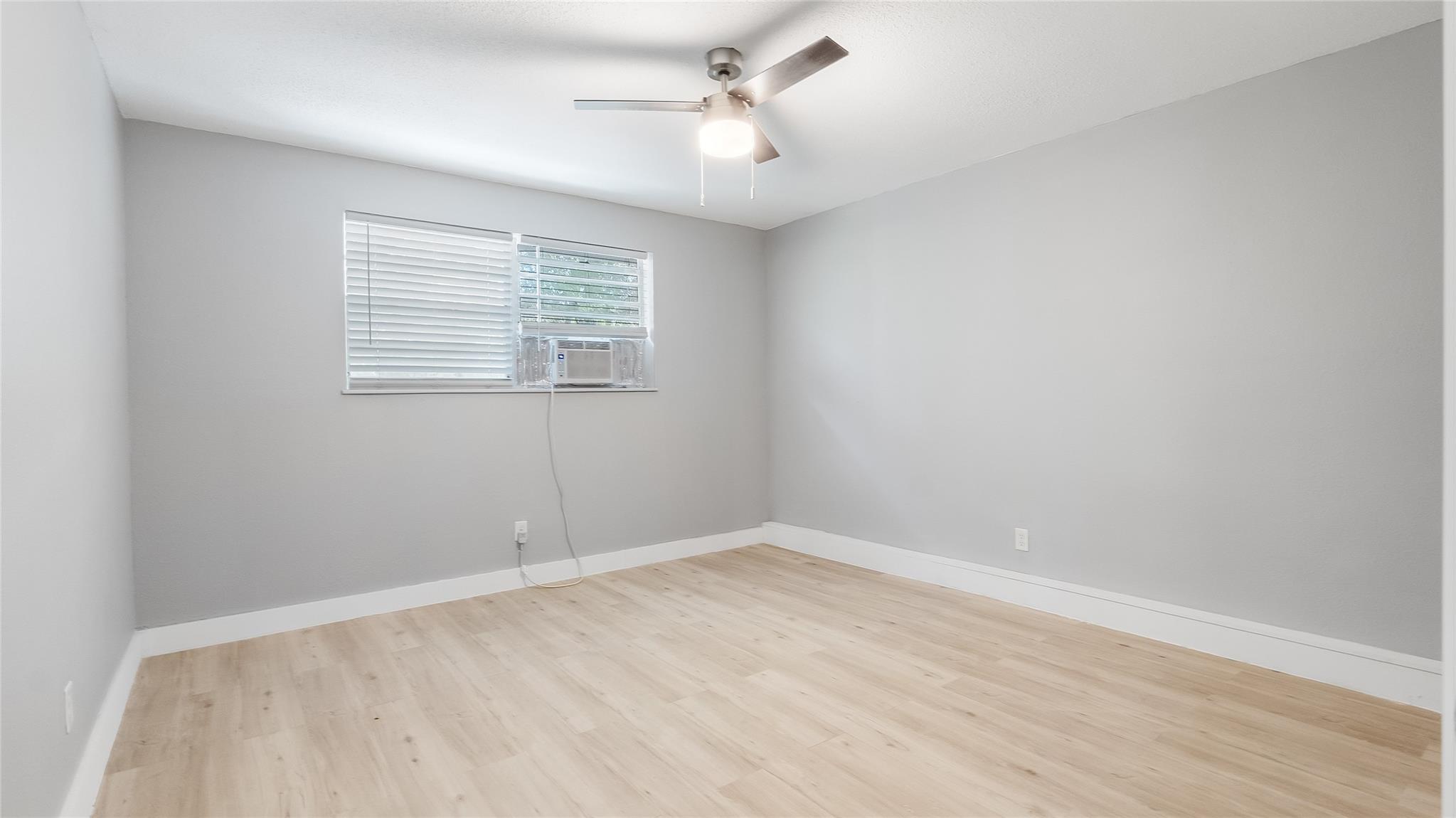 RIVERSIDE ADD AMEN PLAT - Residential Lease