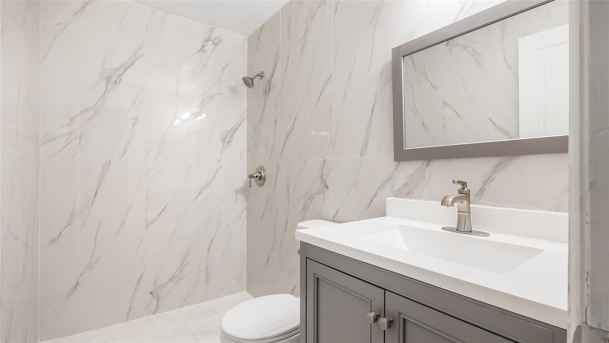 RIVERSIDE ADD AMEN PLAT - Residential Lease