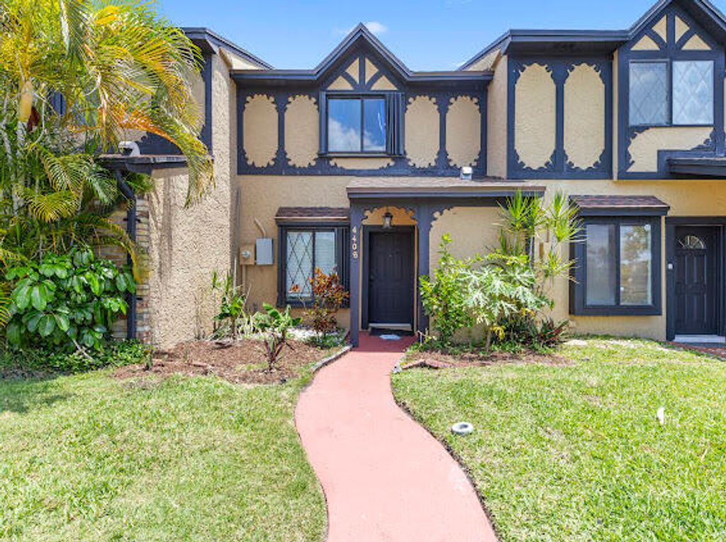 Photo of 4408 NW 92nd Way, Sunrise, FL 33351 (MLS # B26022817)