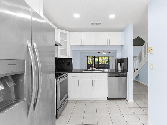 SPRINGTREE LAKES - Residential