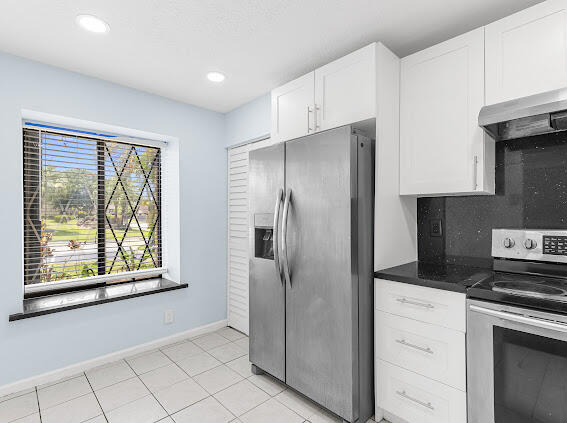 SPRINGTREE LAKES - Residential