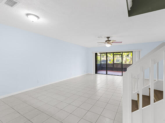 SPRINGTREE LAKES - Residential