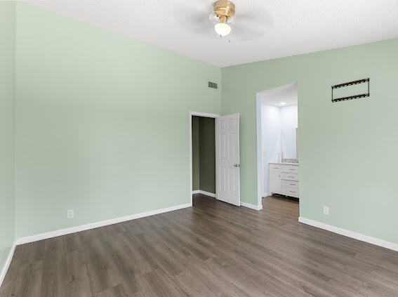 SPRINGTREE LAKES - Residential