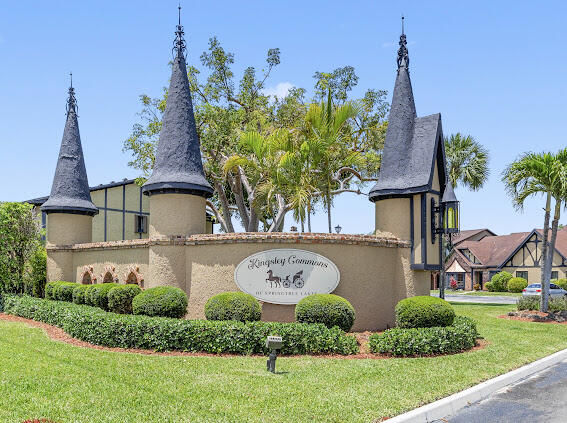 SPRINGTREE LAKES - Residential