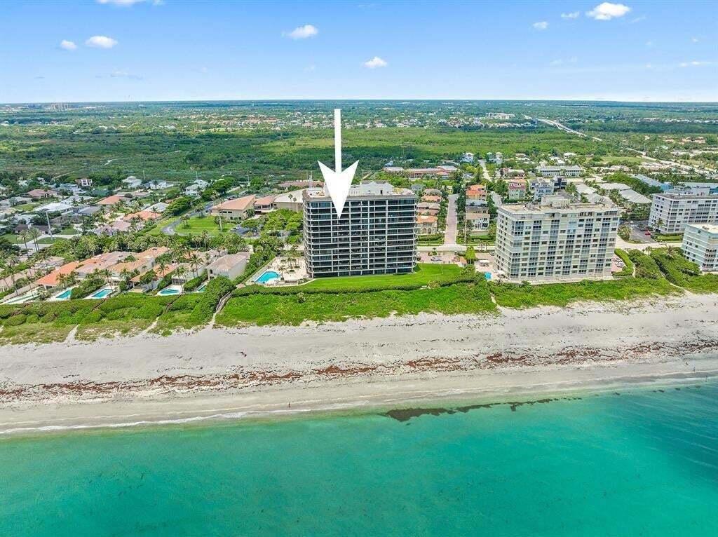 Photo of 800 Ocean Drive #1104, Juno Beach, FL 33408 (MLS # B26034293)