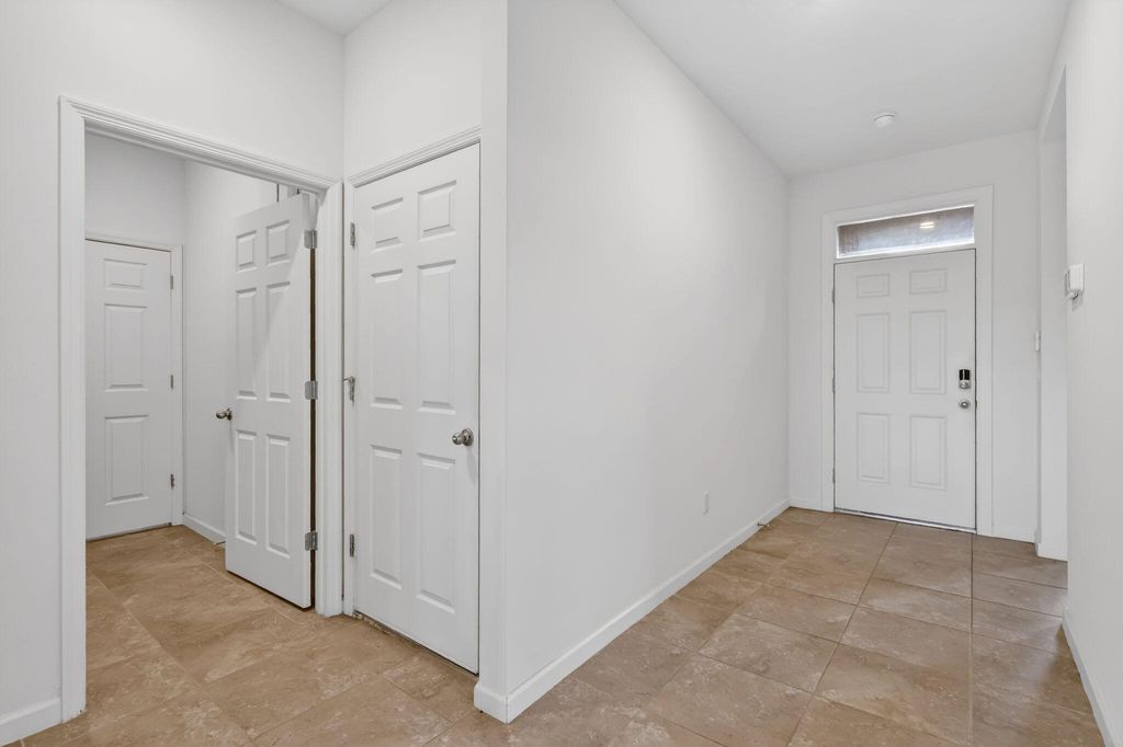 Photo of 10552 SW Toren Way, Port Saint Lucie, FL 34987 (MLS # B26023385)