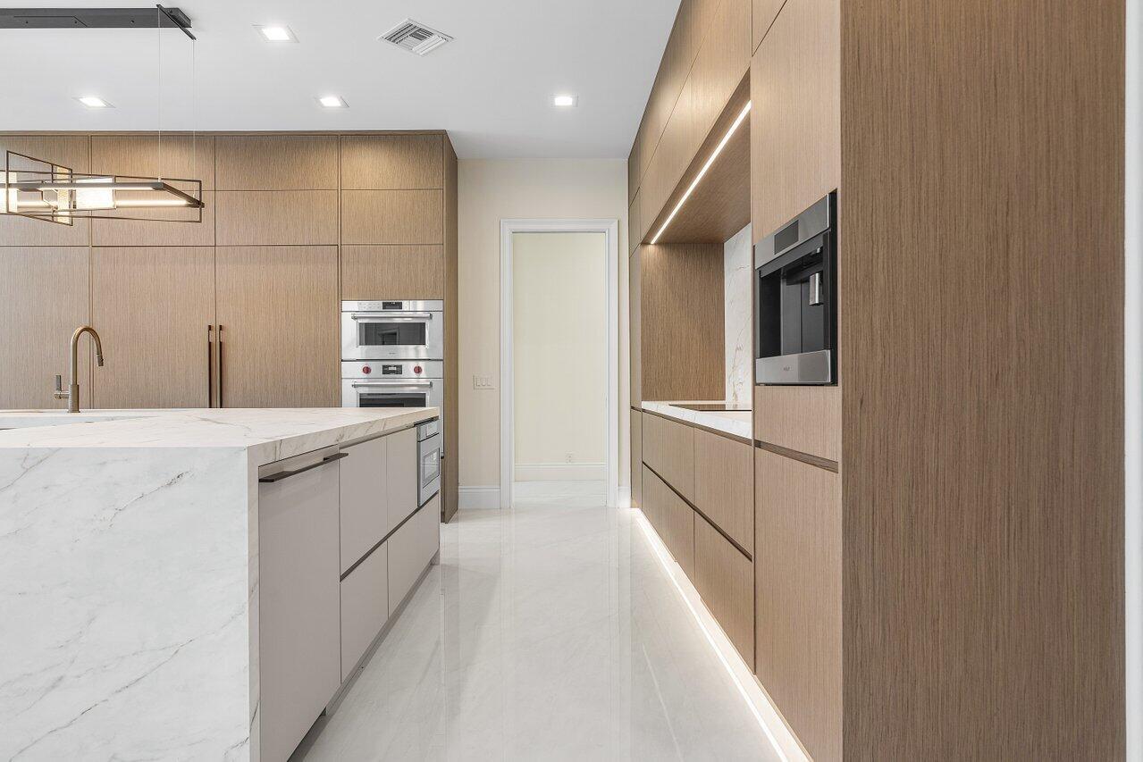 BOCA WEST - Residential