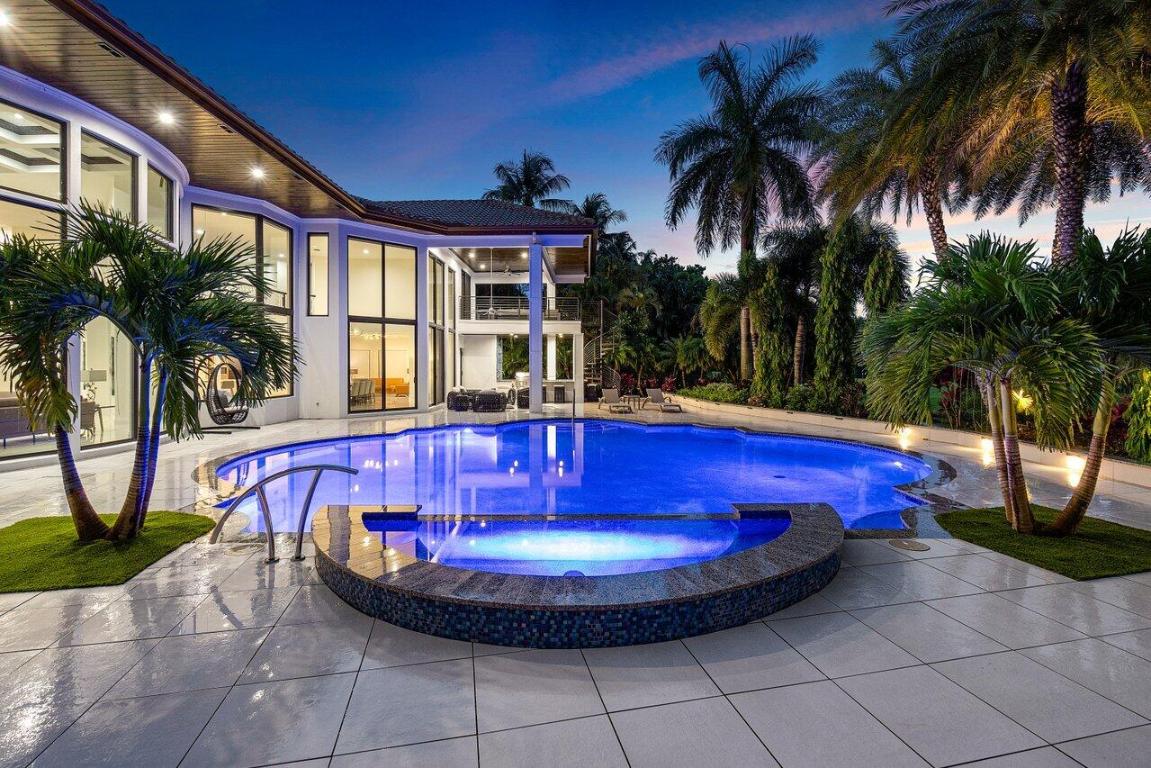 BOCA WEST - Residential