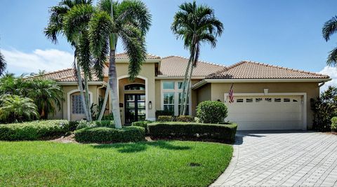 Photo of 1826 SE Killean Court, Port Saint Lucie, FL 34952 (MLS # R10937872)