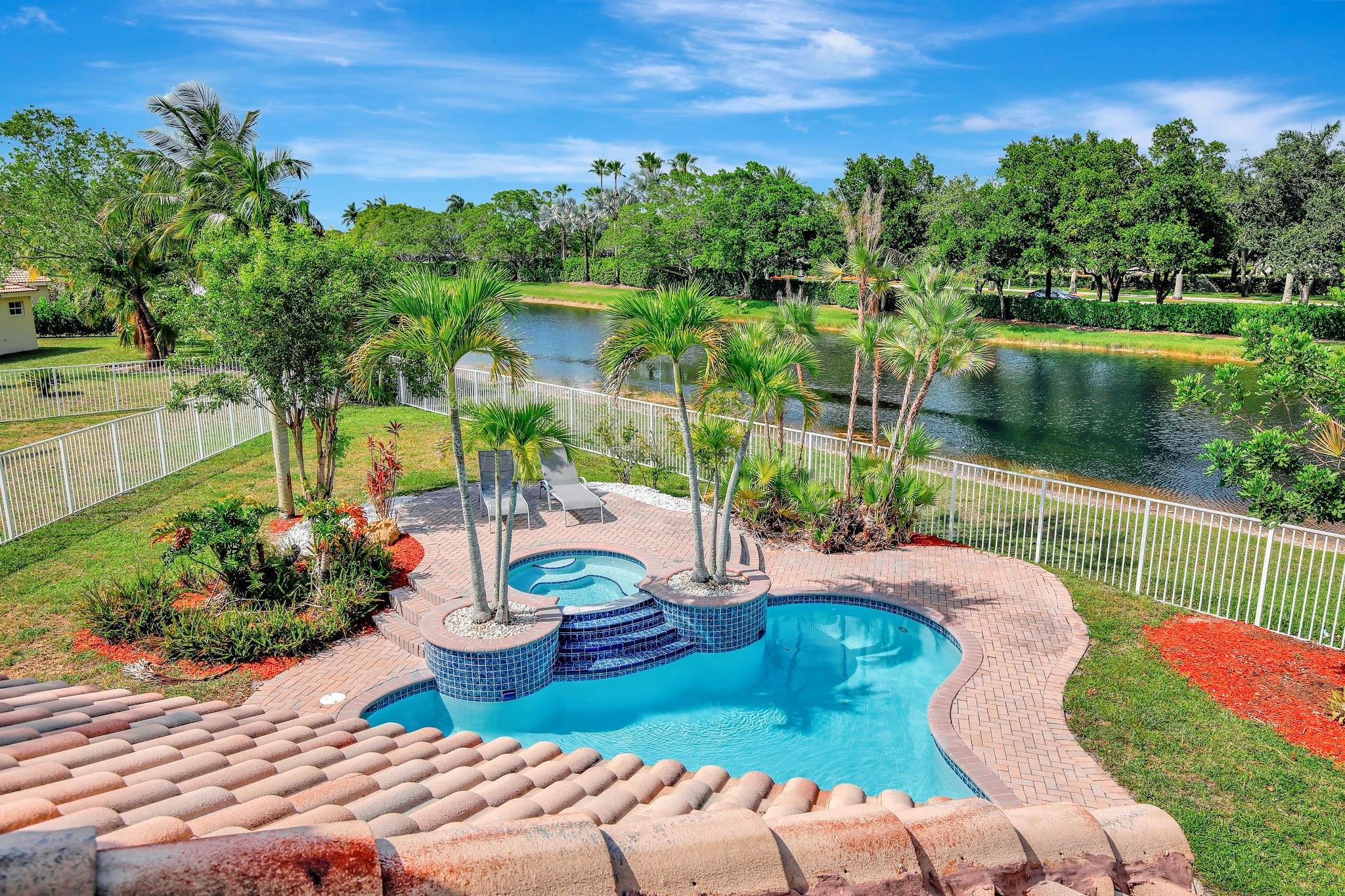 1492 Zenith Way