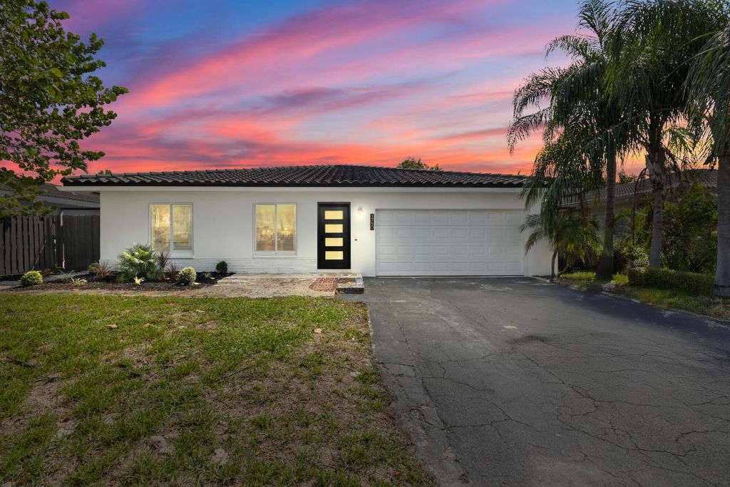 Photo of 1750 NE 49th Street, Fort Lauderdale, FL 33334 (MLS # R11153108)