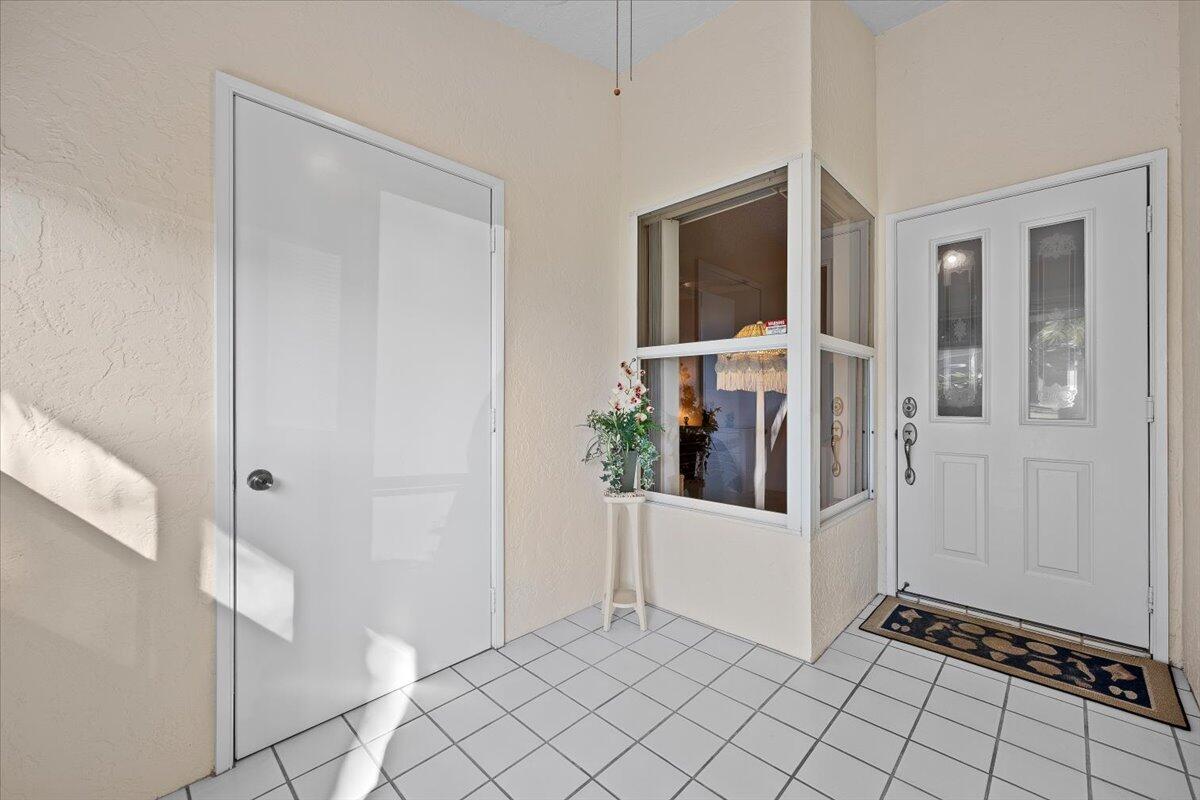 10831 SE Sea Pines Circle