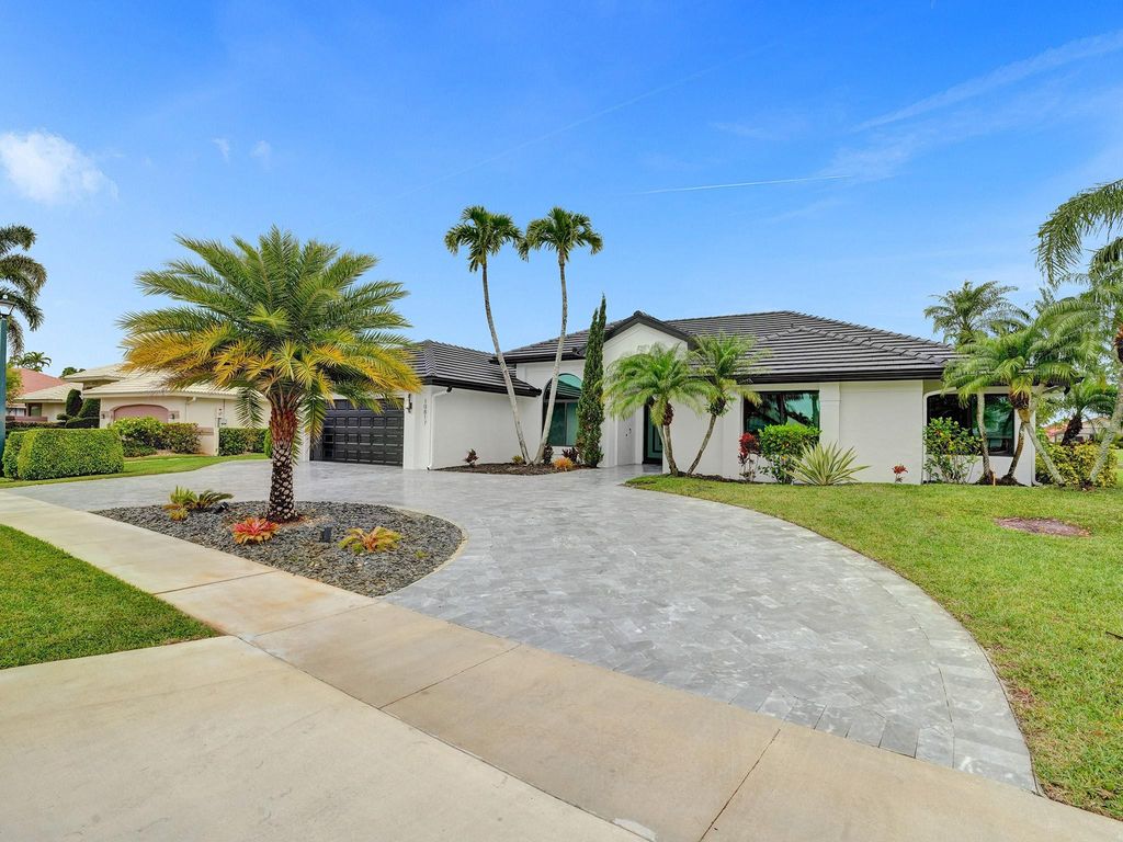 Photo of 10817 River Glenn Drive, Boca Raton, FL 33428 (MLS # F10433076)