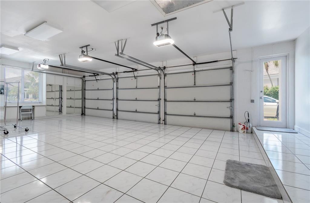 WINDMILL RANCH ESTATES - Residential