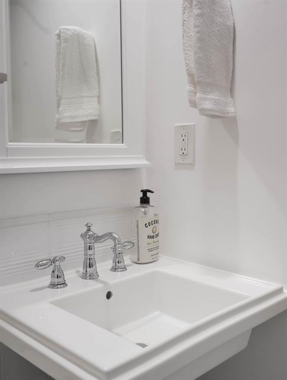 PALM BEACH HOTEL CONDO - Residential