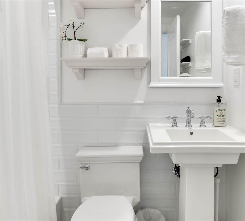 PALM BEACH HOTEL CONDO - Residential