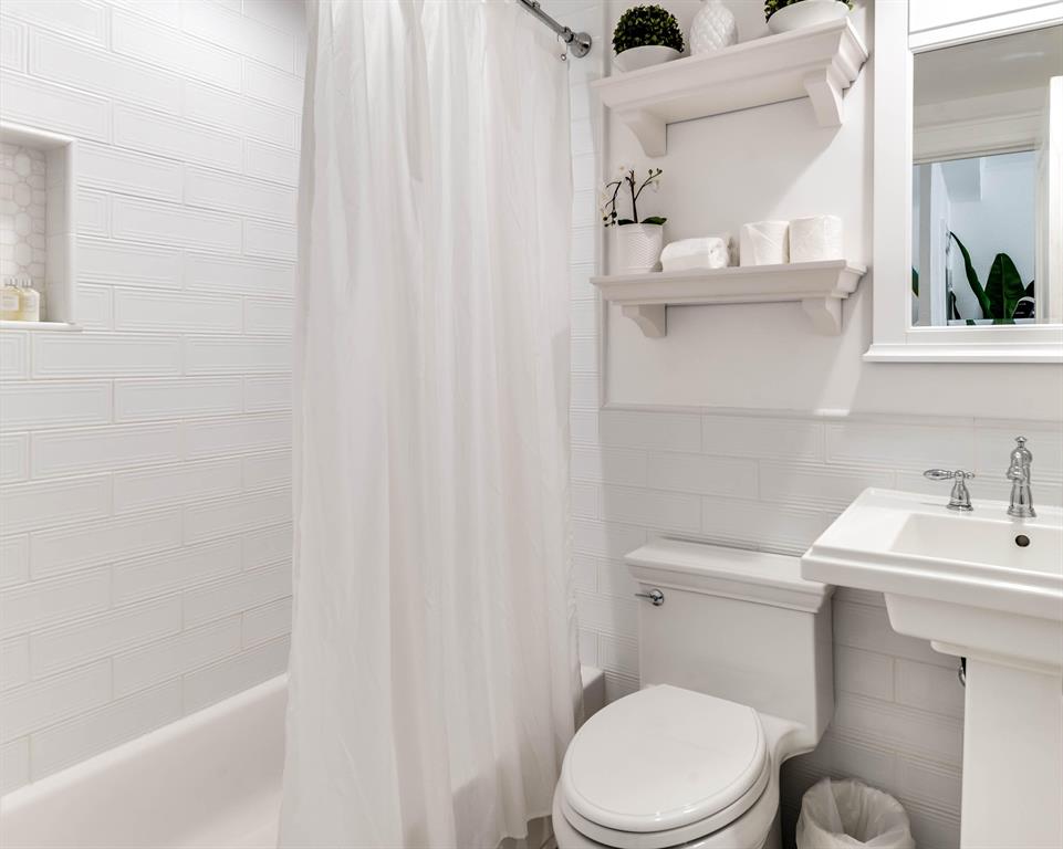 PALM BEACH HOTEL CONDO - Residential