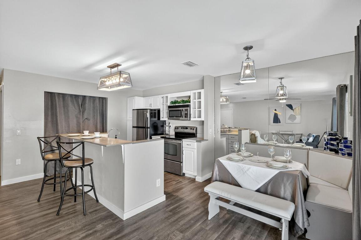 Manatee Creek - Residential