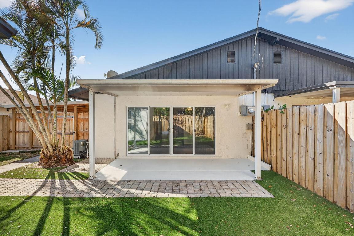 Manatee Creek - Residential