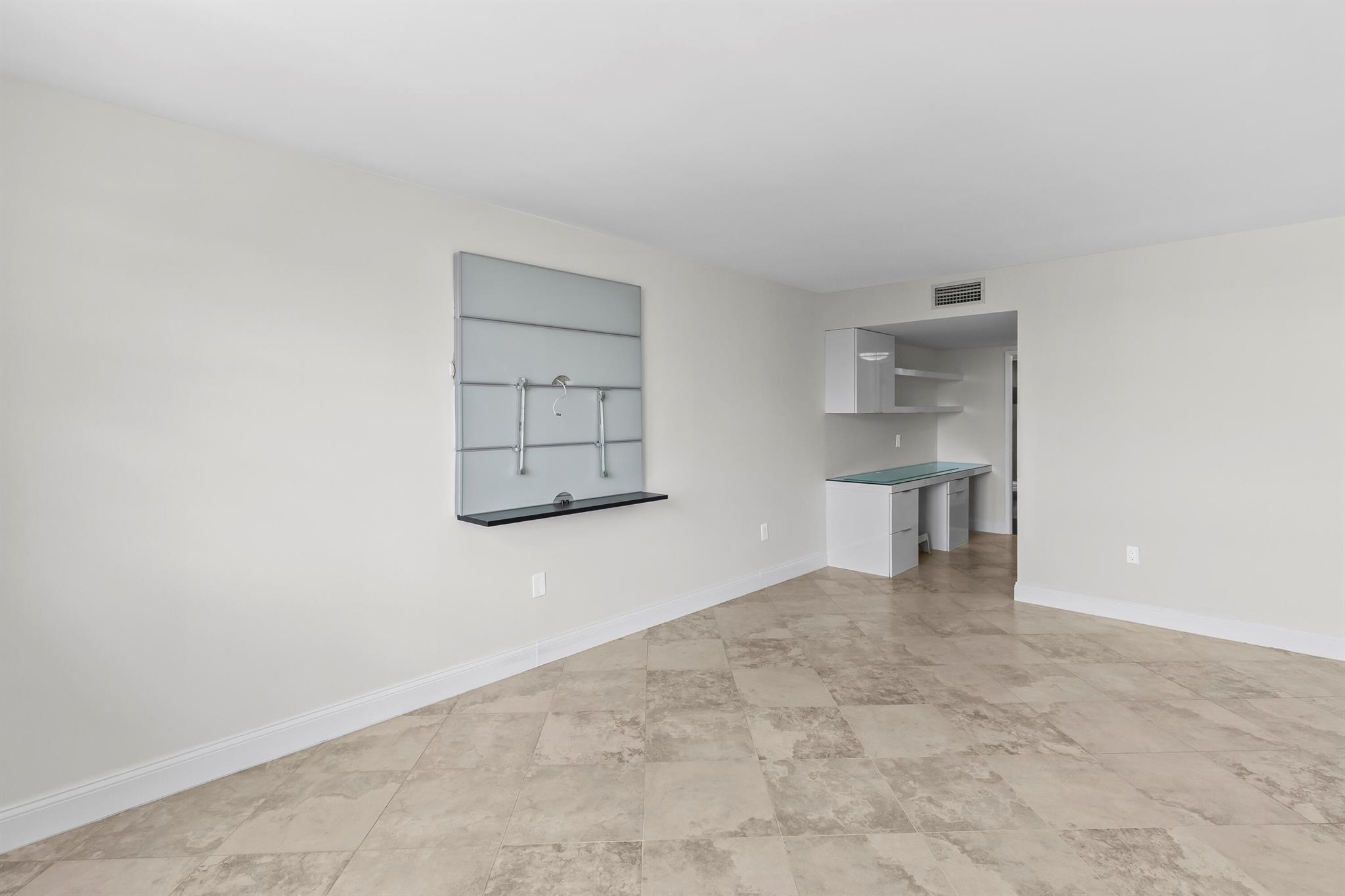 ADMIRALS PORT CONDO WEST - Residential Lease