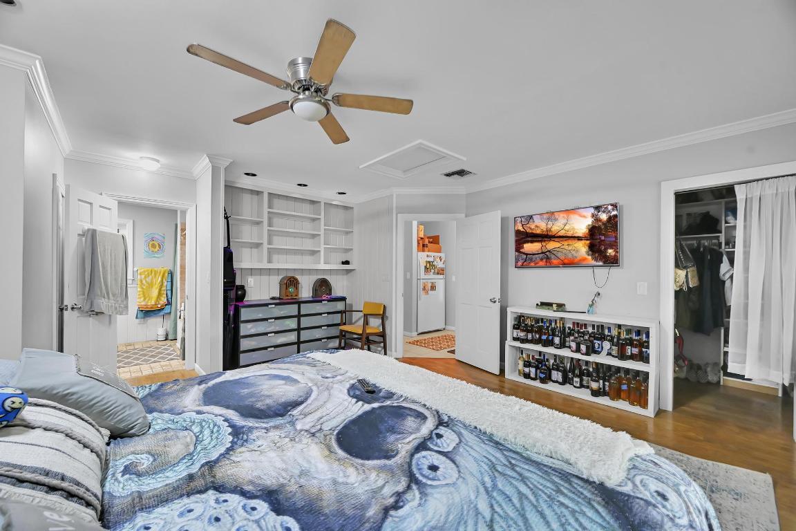 PINE GARDENS - Residential